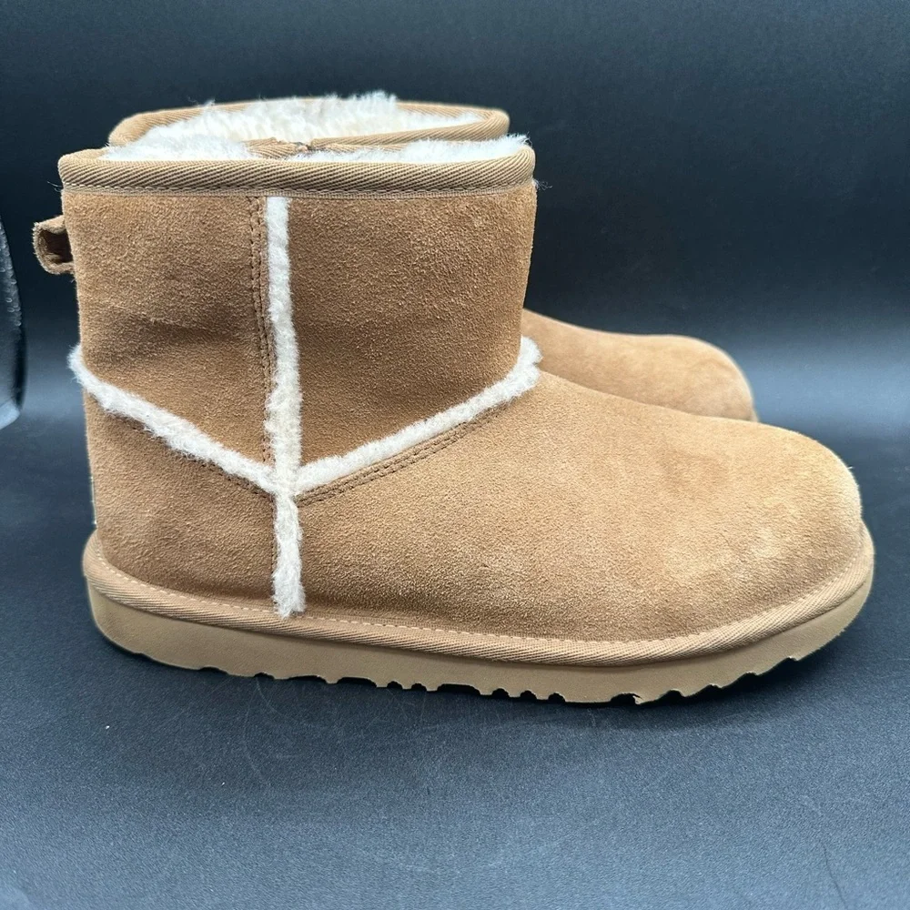 UGG Classic Mini Spill Seam Boot Chestnut Suede Shearling Zipper Women’s Size 5